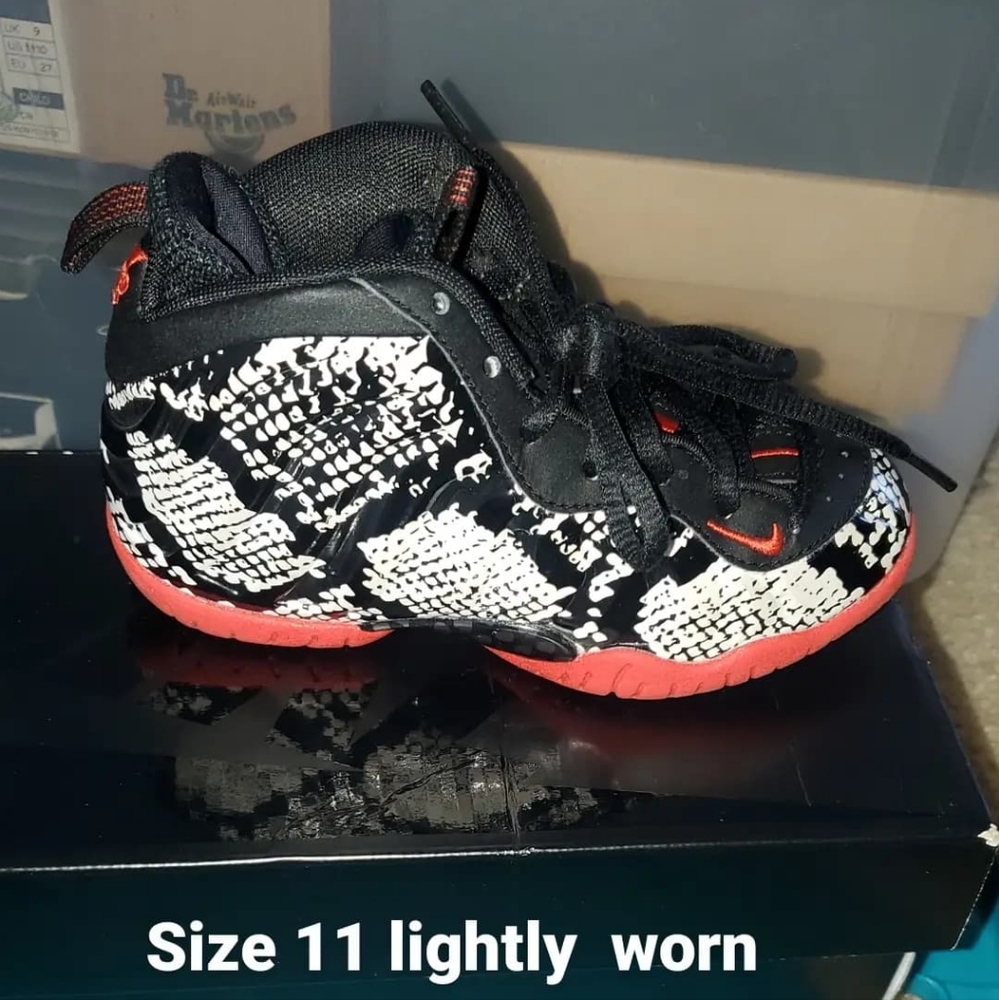 Kids shoes